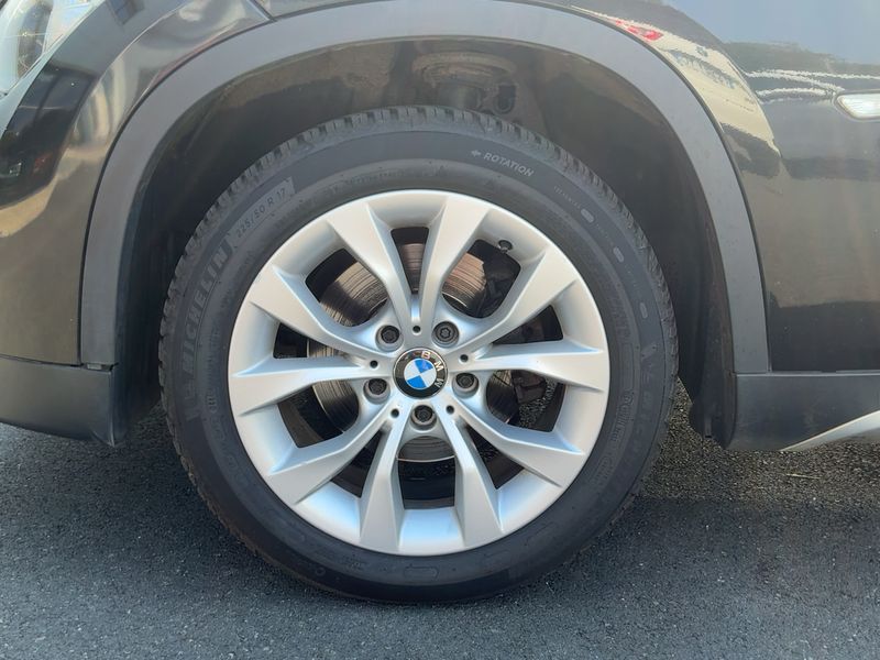 BMW X1 xDrive 20d Luxe 2012 – снимка 3
