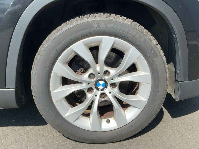 BMW X1 xDrive 20d Luxe 2012 – снимка 11
