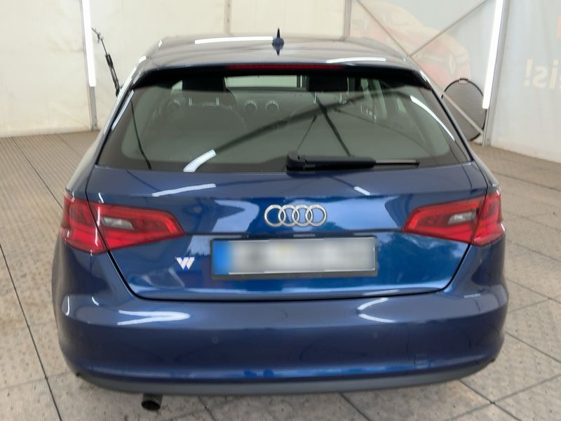 Audi A3 Sportback 1.6 TDI Attraction 2016 – снимка 7