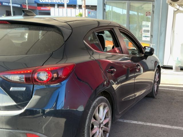 Mazda 3 2.0 Luxury 2015 – снимка 8