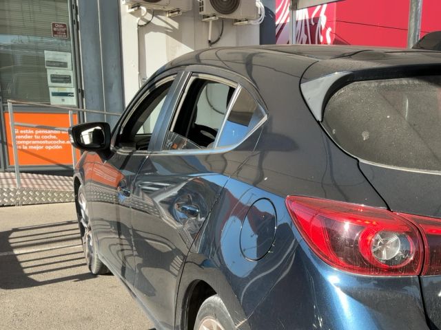 Mazda 3 2.0 Luxury 2015 – снимка 6