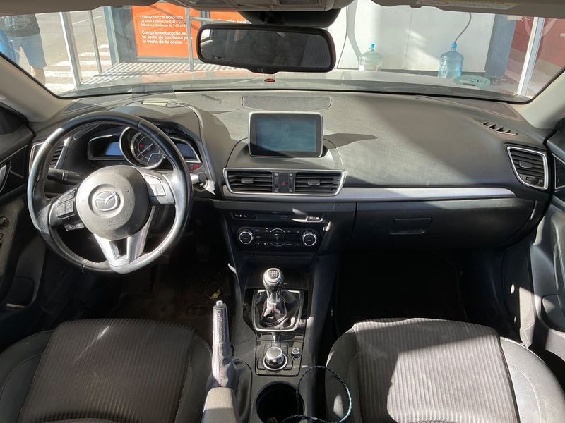 Mazda 3 2.0 Luxury 2015 – снимка 17