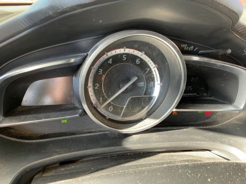 Mazda 3 2.0 Luxury 2015 – снимка 18