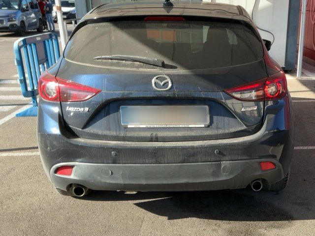 Mazda 3 2.0 Luxury 2015 – снимка 7