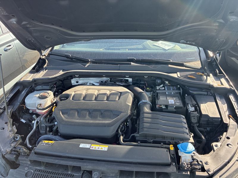 Volkswagen Golf VIII 2.0 TSI Style 2022 – снимка 8