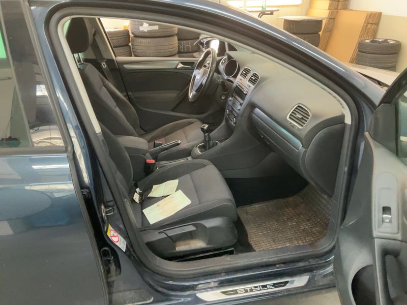 Volkswagen Golf VI 1.2 TSI Style 2011 – снимка 17