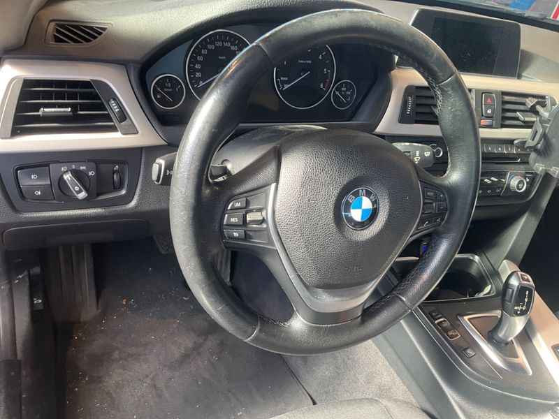 BMW 3er 320d 2015 – снимка 29