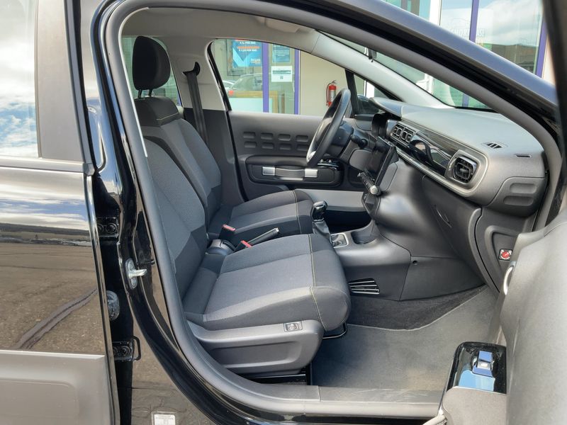 Citroen C3 1.2 PureTech Shine 2022 – снимка 17