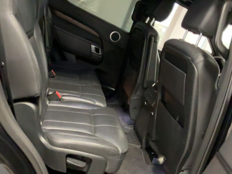 Land Rover Discovery 5 2.0 TD Sd4 SD4 HSE 2017 – снимка 19