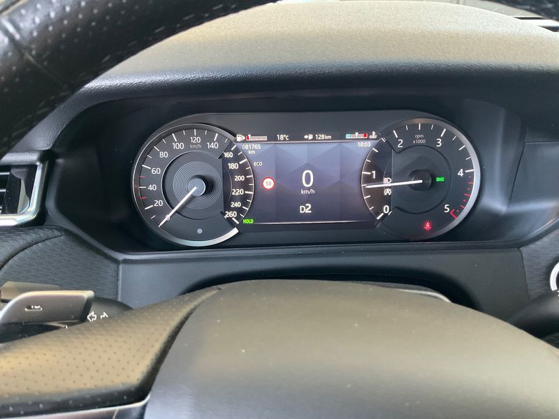 Land Rover Range Rover Velar D200 Mild-Hybrid R-Dynamic 2021 – снимка 18