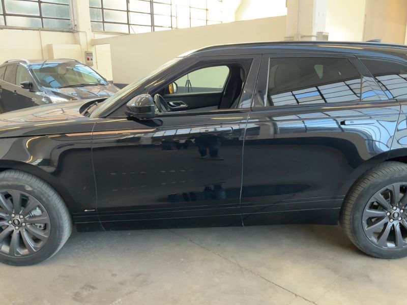 Land Rover Range Rover Velar D200 Mild-Hybrid R-Dynamic 2021 – снимка 4