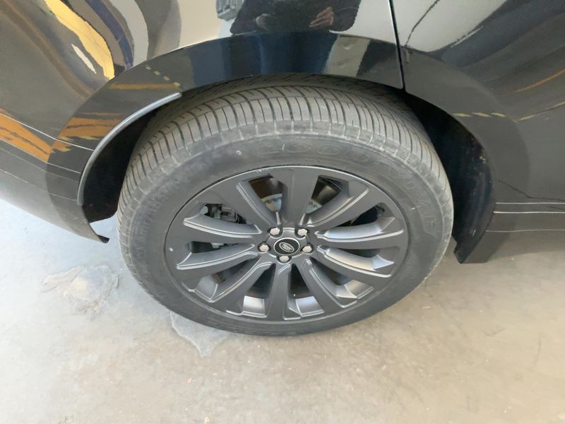 Land Rover Range Rover Velar D200 Mild-Hybrid R-Dynamic 2021 – снимка 9