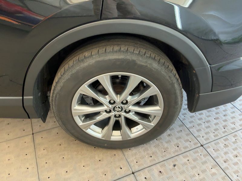 Toyota RAV 4 2.5 Hybrid Edition-S+ 2017 – снимка 5