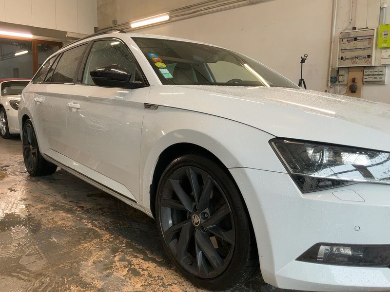 Skoda Superb 2.0 TDI SportLine 4x4 2018 – снимка 12