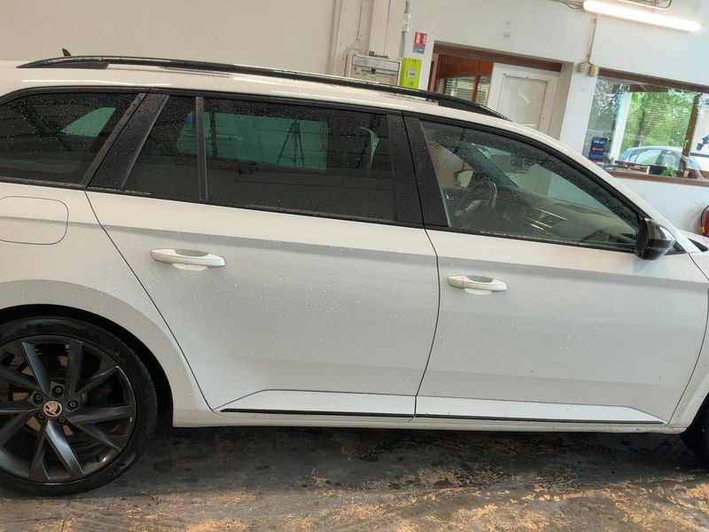 Skoda Superb 2.0 TDI SportLine 4x4 2018 – снимка 10