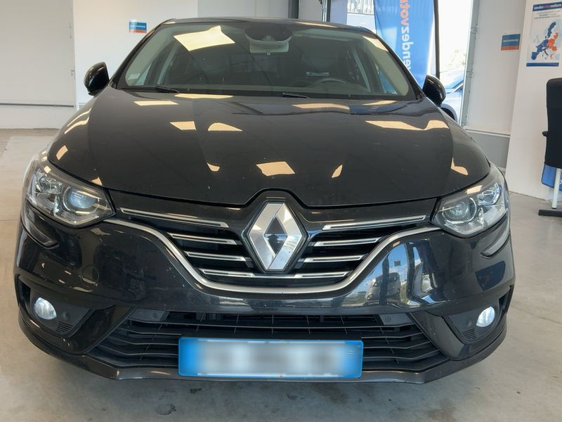 Renault Megane 1.6 dCi Akaju 2018 – снимка 14