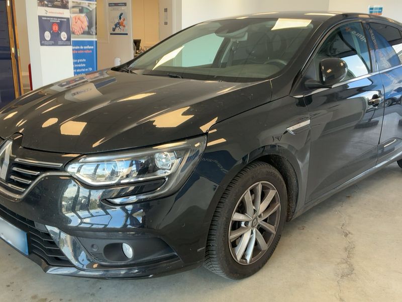 Renault Megane 1.6 dCi Akaju 2018 – снимка 2