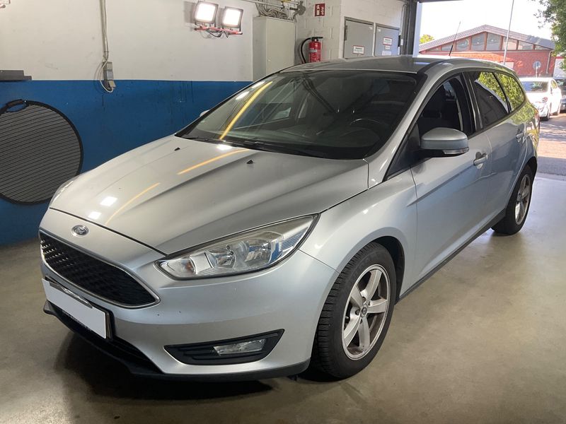 Ford Focus 1.0 EcoBoost Business 2017 – снимка 1