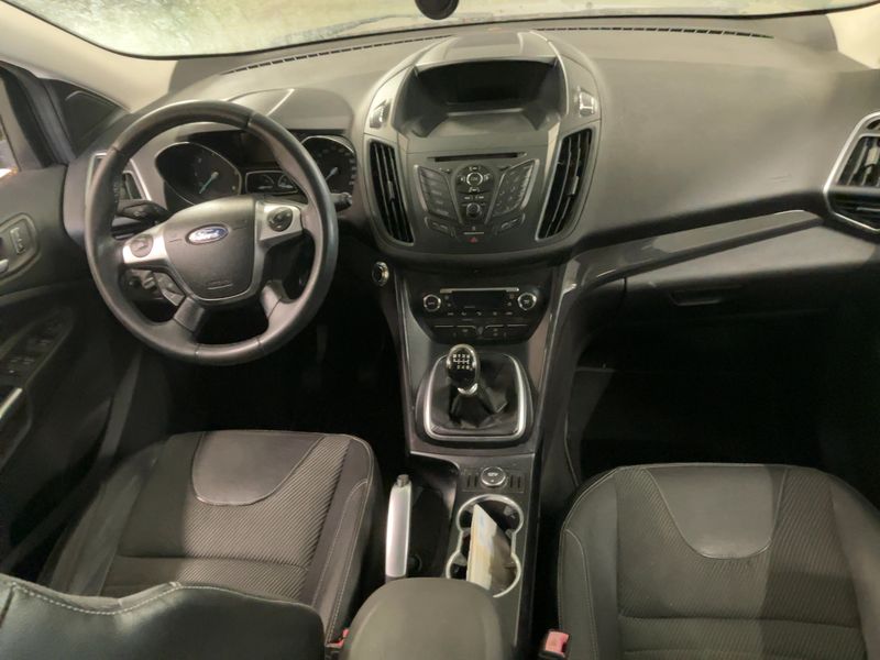 Ford Kuga 2.0 TDCi Titanium 2014 – снимка 17