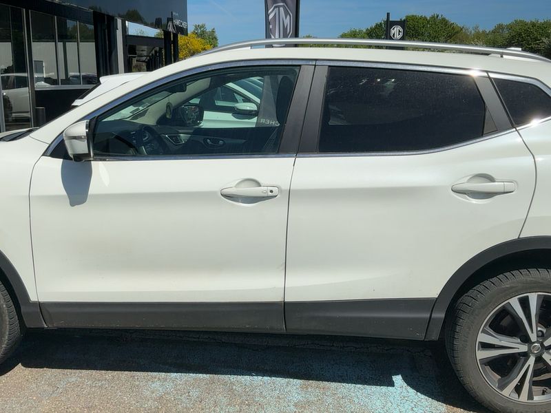 Nissan Qashqai 1.6 dCi Tekna + 2018 – снимка 4