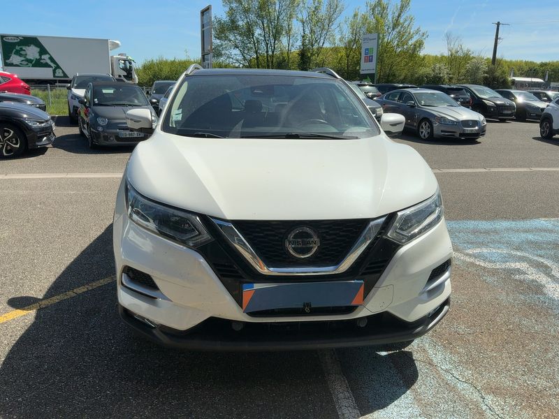Nissan Qashqai 1.6 dCi Tekna + 2018 – снимка 14