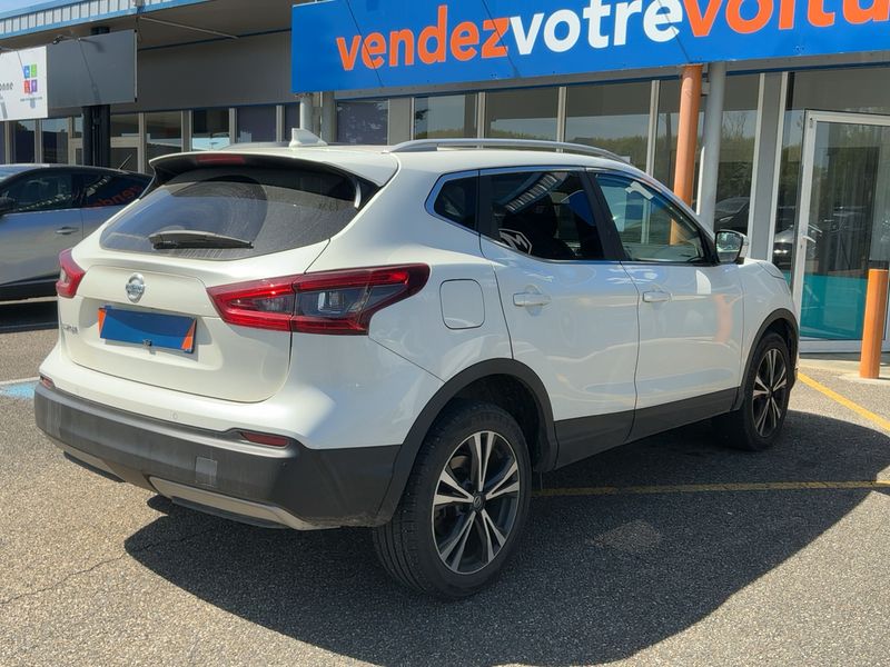 Nissan Qashqai 1.6 dCi Tekna + 2018 – снимка 8