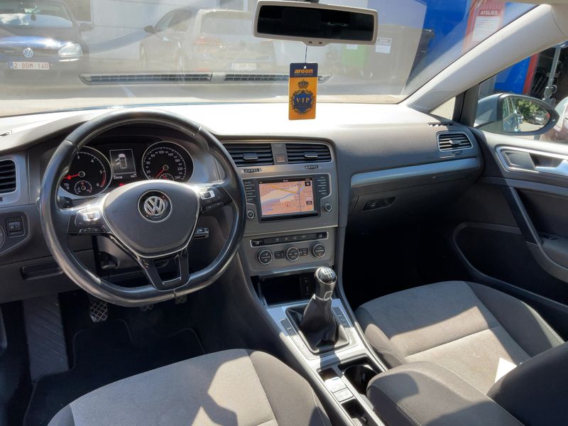 Volkswagen Golf VII 1.6 TDI Trendline BlueMotion Tech 2016 – снимка 17