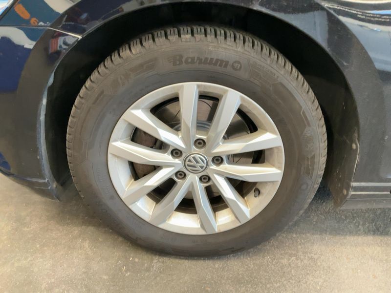 Volkswagen Passat 2.0 TDI Comfortline BlueMotion Tech 2018 – снимка 3