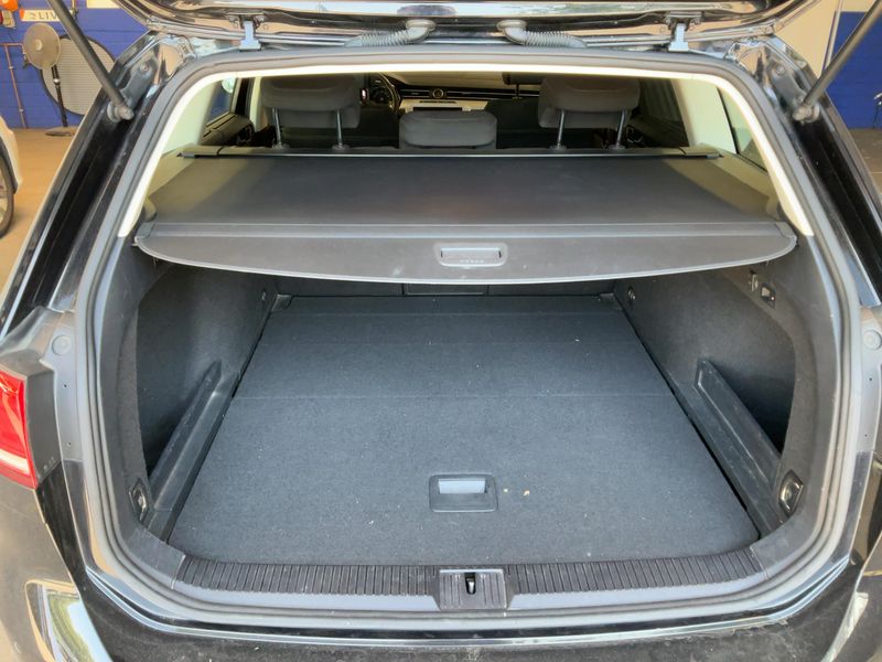 Volkswagen Passat 2.0 TDI Comfortline BlueMotion Tech 2018 – снимка 15