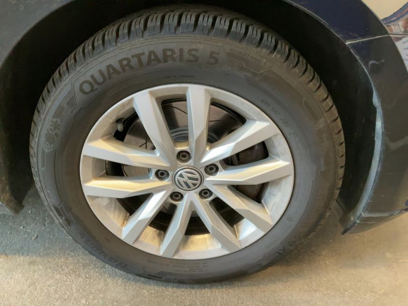 Volkswagen Passat 2.0 TDI Comfortline BlueMotion Tech 2018 – снимка 11