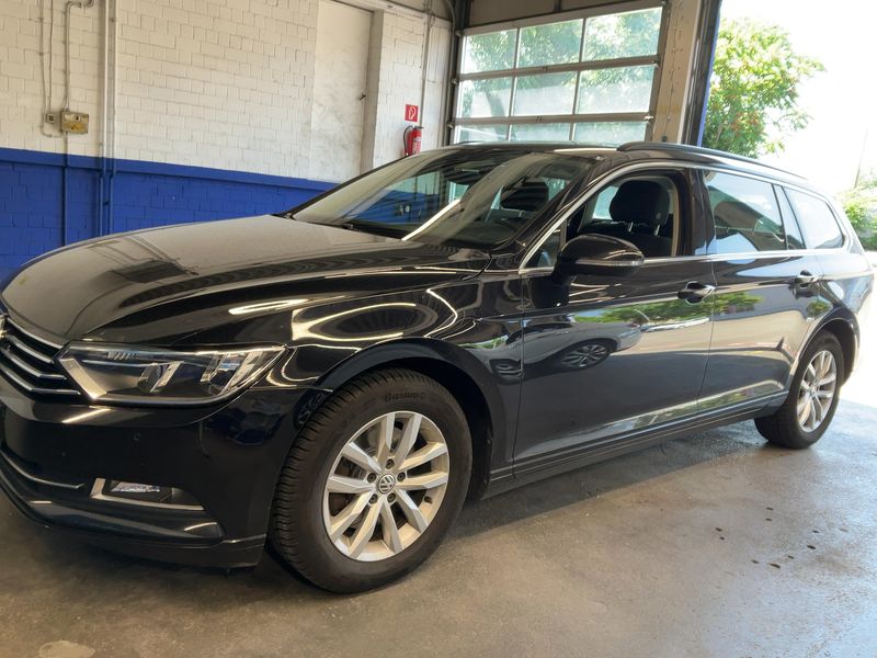 Volkswagen Passat 2.0 TDI Comfortline BlueMotion Tech 2018 – снимка 2