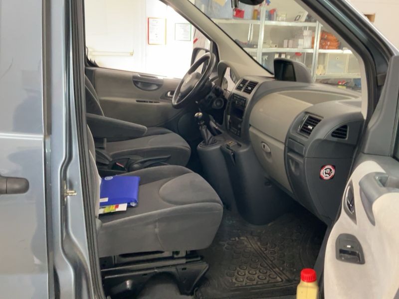 Fiat Scudo 2.0 JTDM Panorama Executive L1H1 165 Multijet 2012 – снимка 16