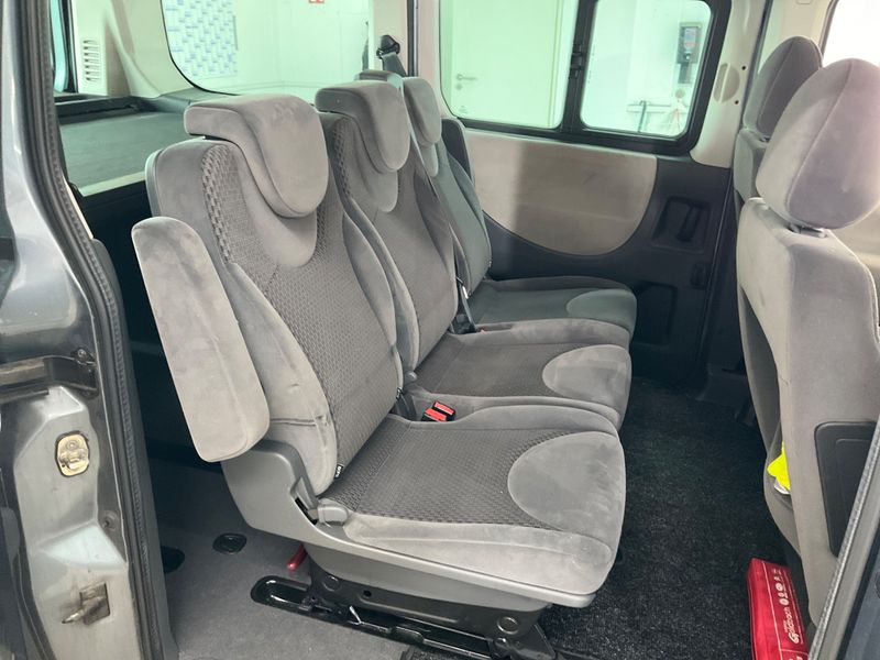 Fiat Scudo 2.0 JTDM Panorama Executive L1H1 165 Multijet 2012 – снимка 40