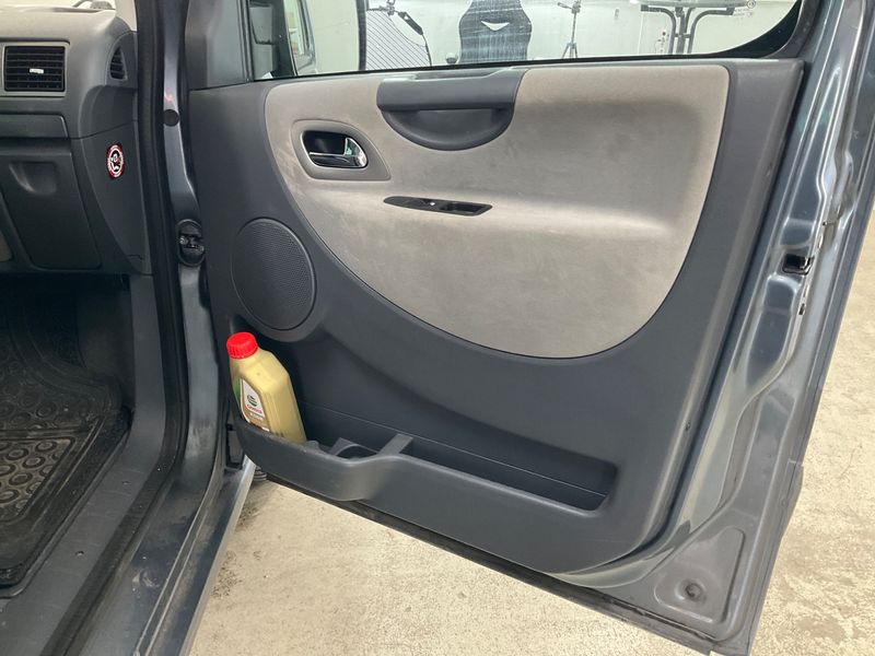 Fiat Scudo 2.0 JTDM Panorama Executive L1H1 165 Multijet 2012 – снимка 38