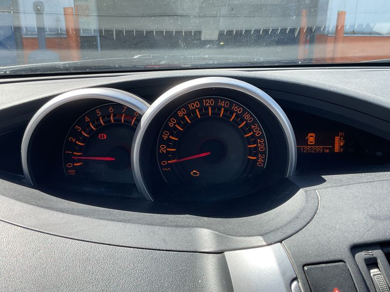 Toyota Verso 1.6 2012 – снимка 18