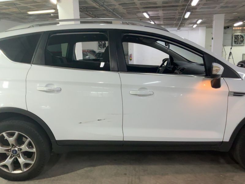 Ford Kuga 2.0 TDCi Trend 2011 – снимка 10