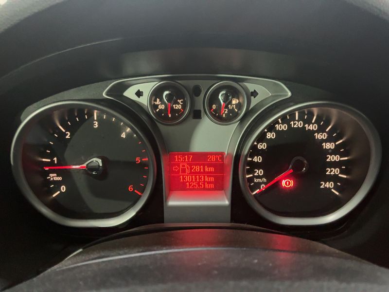 Ford Kuga 2.0 TDCi Trend 2011 – снимка 18