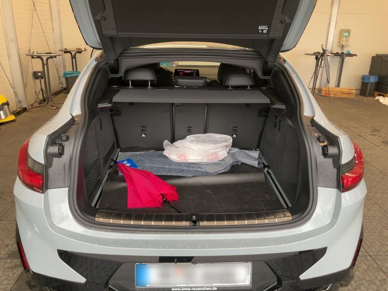 BMW X4 xDrive 20d Mild-Hybrid M Sport 2023 – снимка 15