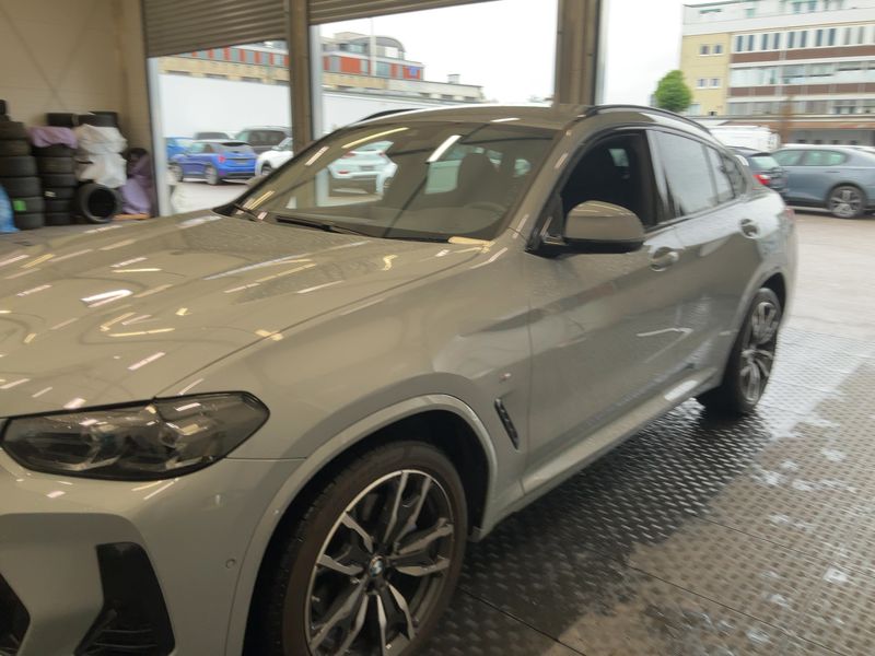 BMW X4 xDrive 20d Mild-Hybrid M Sport 2023 – снимка 2