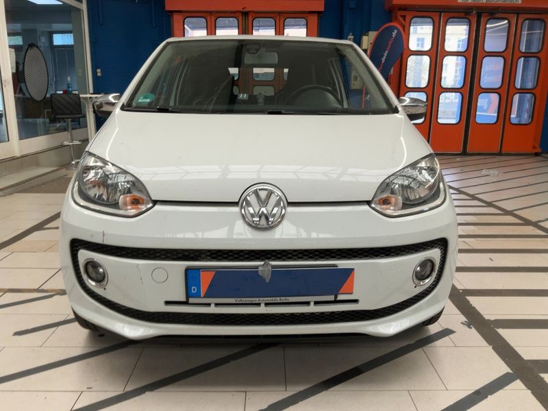 Volkswagen up! 1.0 White up! 2013 – снимка 14