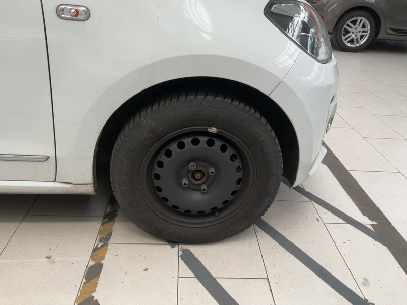 Volkswagen up! 1.0 White up! 2013 – снимка 11