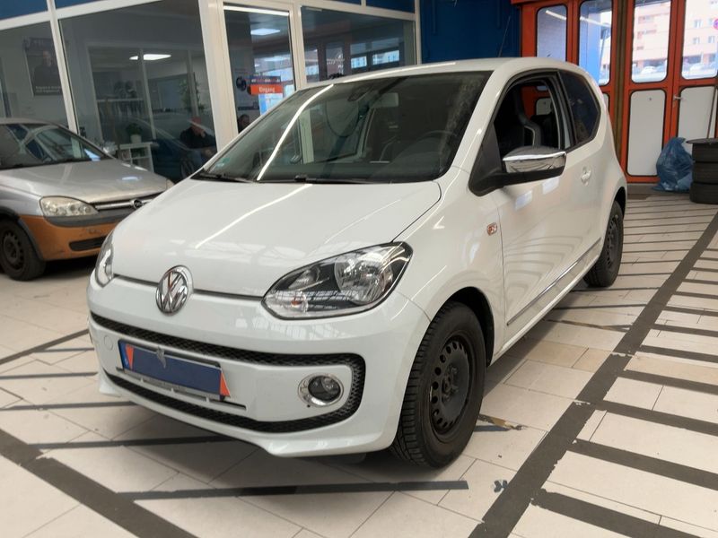 Volkswagen up! 1.0 White up! 2013 – снимка 1