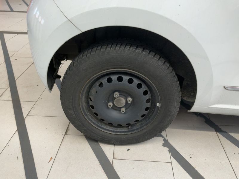 Volkswagen up! 1.0 White up! 2013 – снимка 9