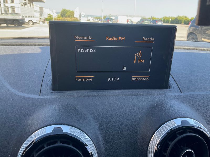 Audi A3 Sportback 1.6 TDI Ambition 2015 – снимка 23
