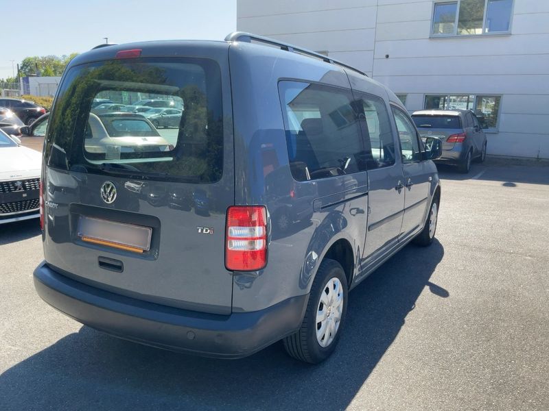 Volkswagen Caddy 1.6 TDI Maxi Startline 2013 – снимка 8