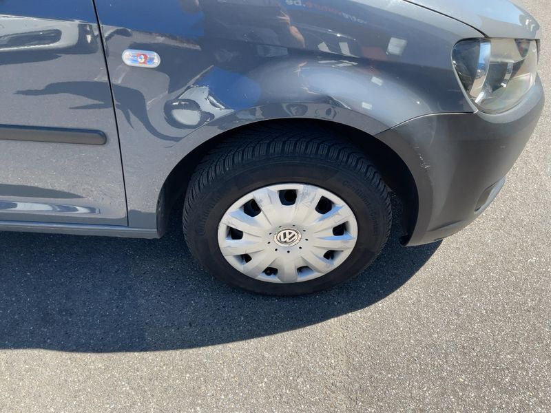 Volkswagen Caddy 1.6 TDI Maxi Startline 2013 – снимка 11
