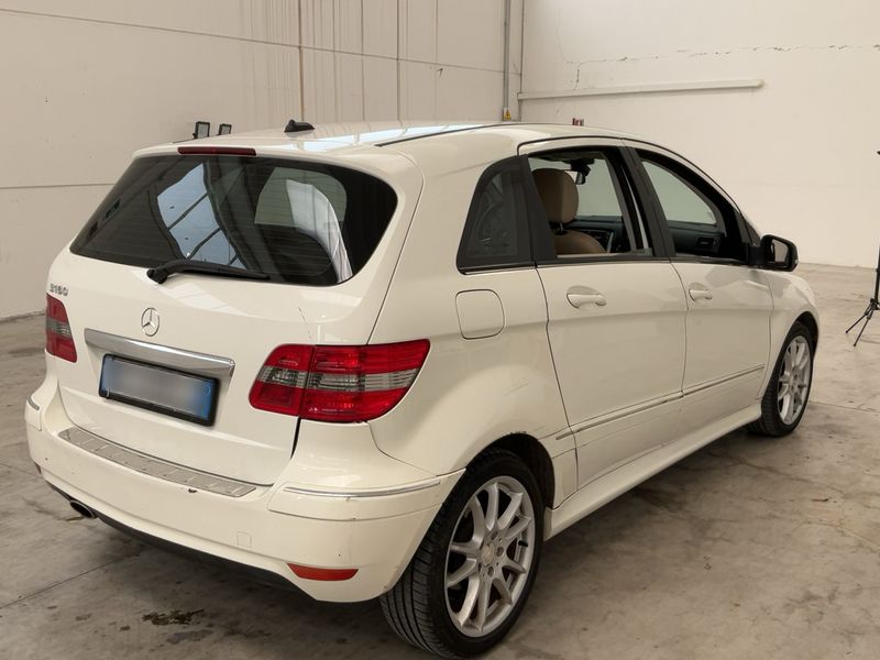 Mercedes-Benz B-Klasse B 160 2010 – снимка 8