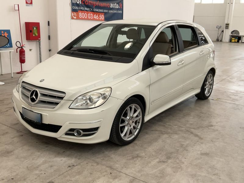 Mercedes-Benz B-Klasse B 160 2010 – снимка 1