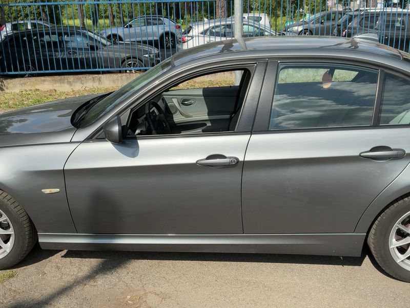 BMW 3er 316d 2011 – снимка 4