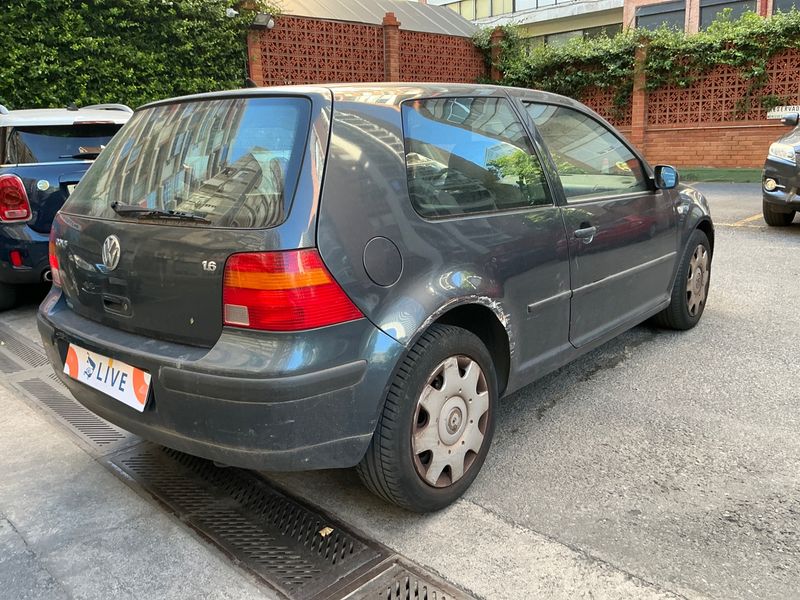 Volkswagen Golf IV 1.6 Spirit 2003 – снимка 2